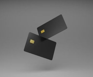 Komodity jako zlato, ropa, zemědělské produkty a průmyslové kovy nabízejí příležitosti k diverzifikaci portfolia a zajištění proti inflaci, ale jsou také vysoce rizikovými aktivy kvůli cenové volatilitě, geopolitickému napětí a šokům v nabídce a poptávce; klíčem je investovat s jasnou strategií, pochopením základních tržních faktorů a pouze s kapitálem, který neohrozí vaši finanční stabilitu.